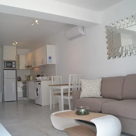 Apartament Gracioseros 118 & 202 *